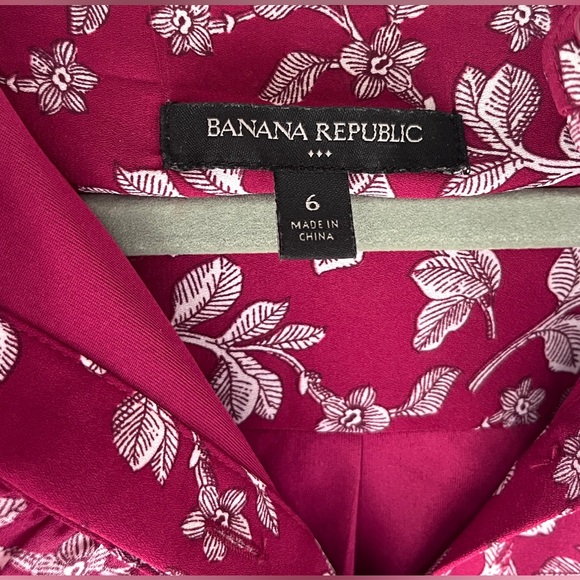 Banana Republic Maroon Floral Dress | Size 6 | Long Sleeve Button Up & Belted - Picture 3 of 8